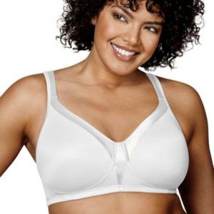 Playtex NWT White Sleek Full-Figure Wireless Bra 4803